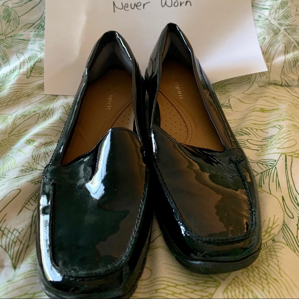 Easy Spirit flats